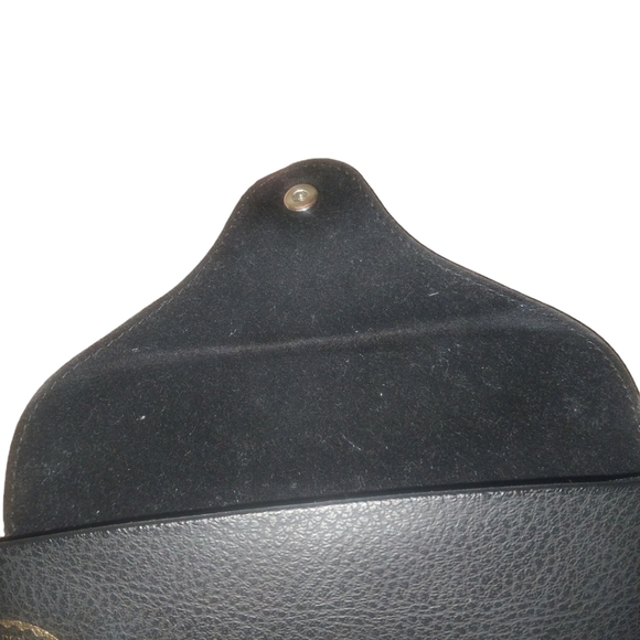 Ray Ban Medium Case Black With Gold Stamp (empty) - Picture 6 of 6